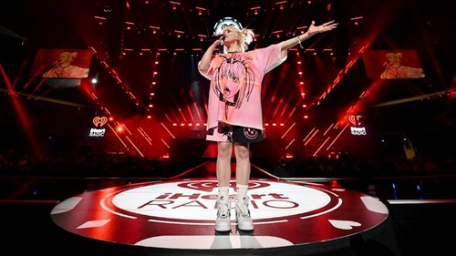 Billie Eilish - iHeartRadio Music Festival (HDTV) (2021) скачать торрент